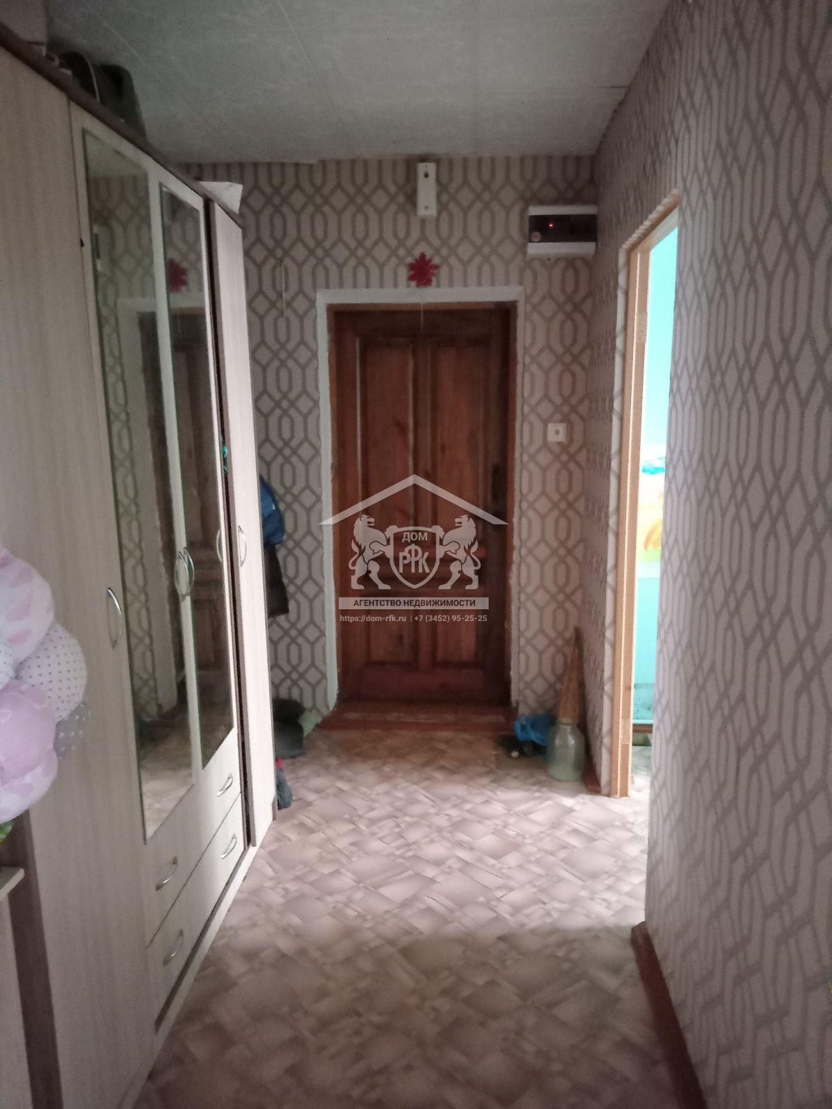 Благоустроенная 1-комнатная квартира 37 кв.м. в с. Большое Сорокино Тюменской области