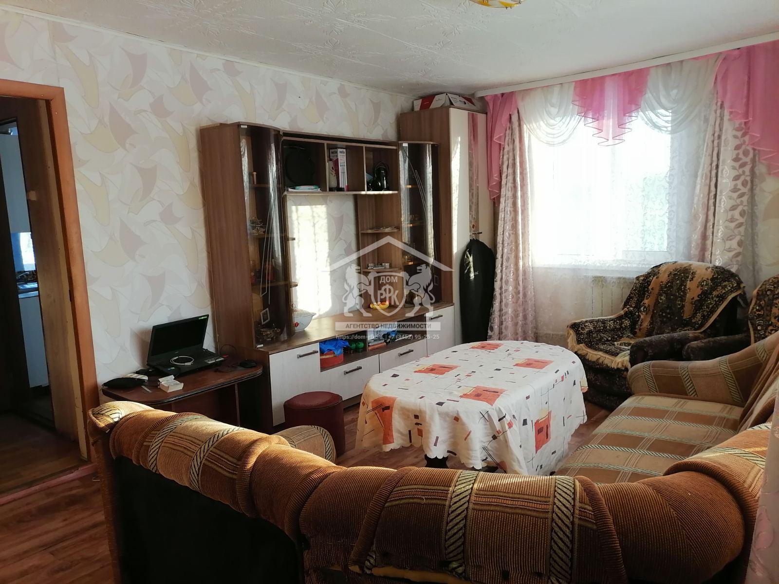 Продается благоустроенный дом 40 кв.м в с.Щетково Тюменской обл Ярковском районе