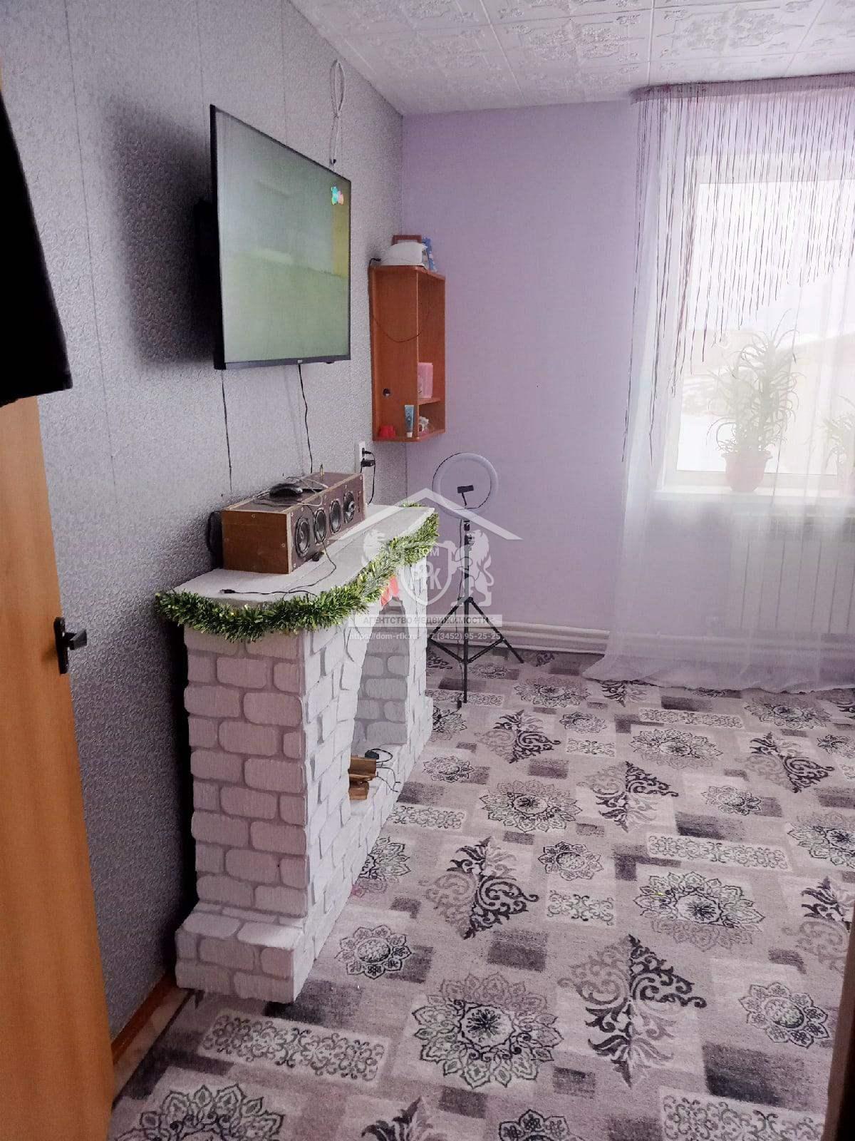 Квартира 1-комнатная 36кв.м Тюменская область, Сорокинский район, с. Большое Сорокино